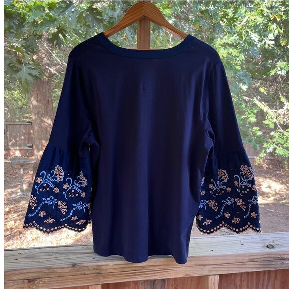 Chico's Women's Navy Embroidered Flare Sleeve Top Size 3 (XL) - Picture 2 of 6